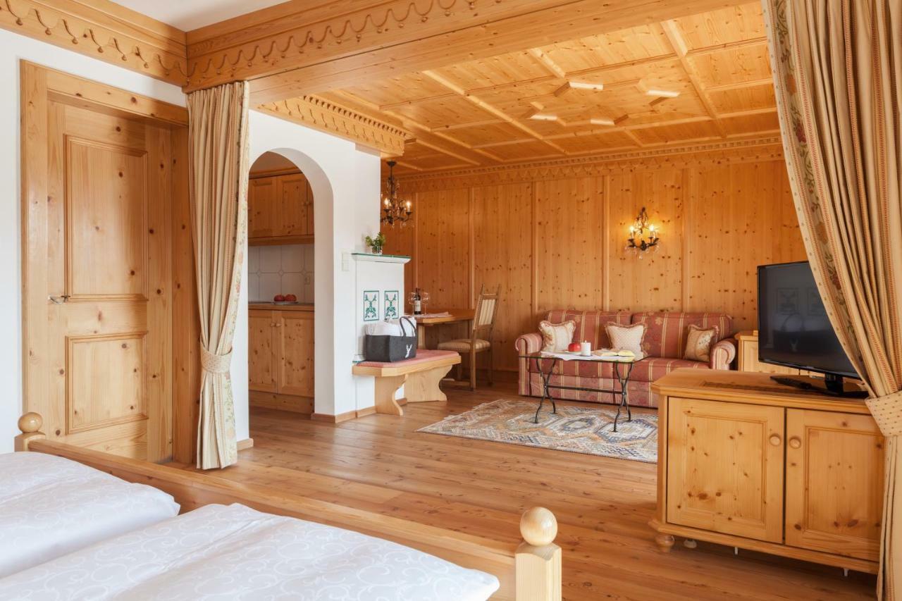 Hotel Laerchenhof Natur Seefeld in Tirol Eksteriør bilde